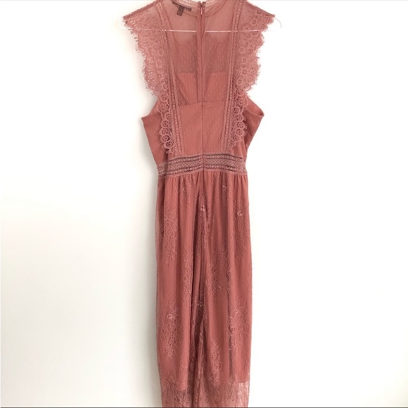 Express lace dress - Picture 2 of 6